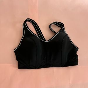 Cacique supportive bra